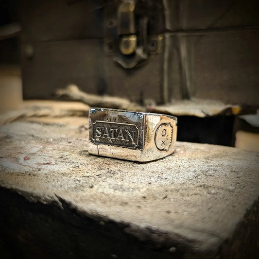 Satan Signet